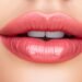 עיצוב שפתיים למראה מלא